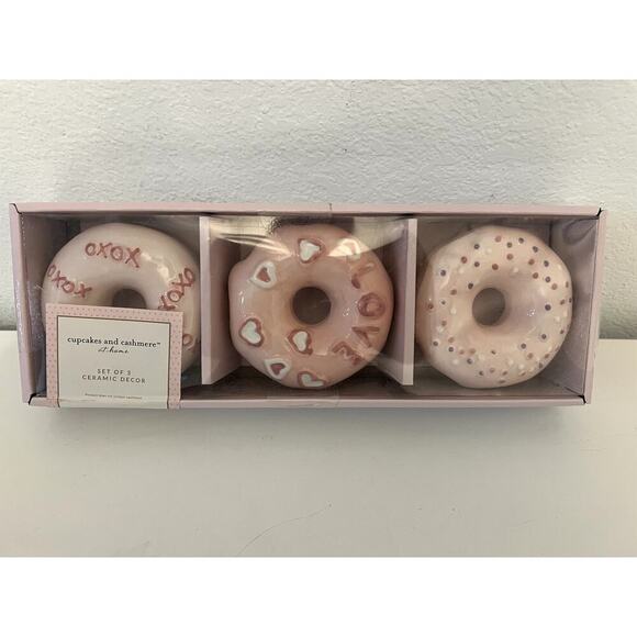 Cupcakes and Cashmere Donuts LOVE and Sprinkles PINK - Picture 1 of 4